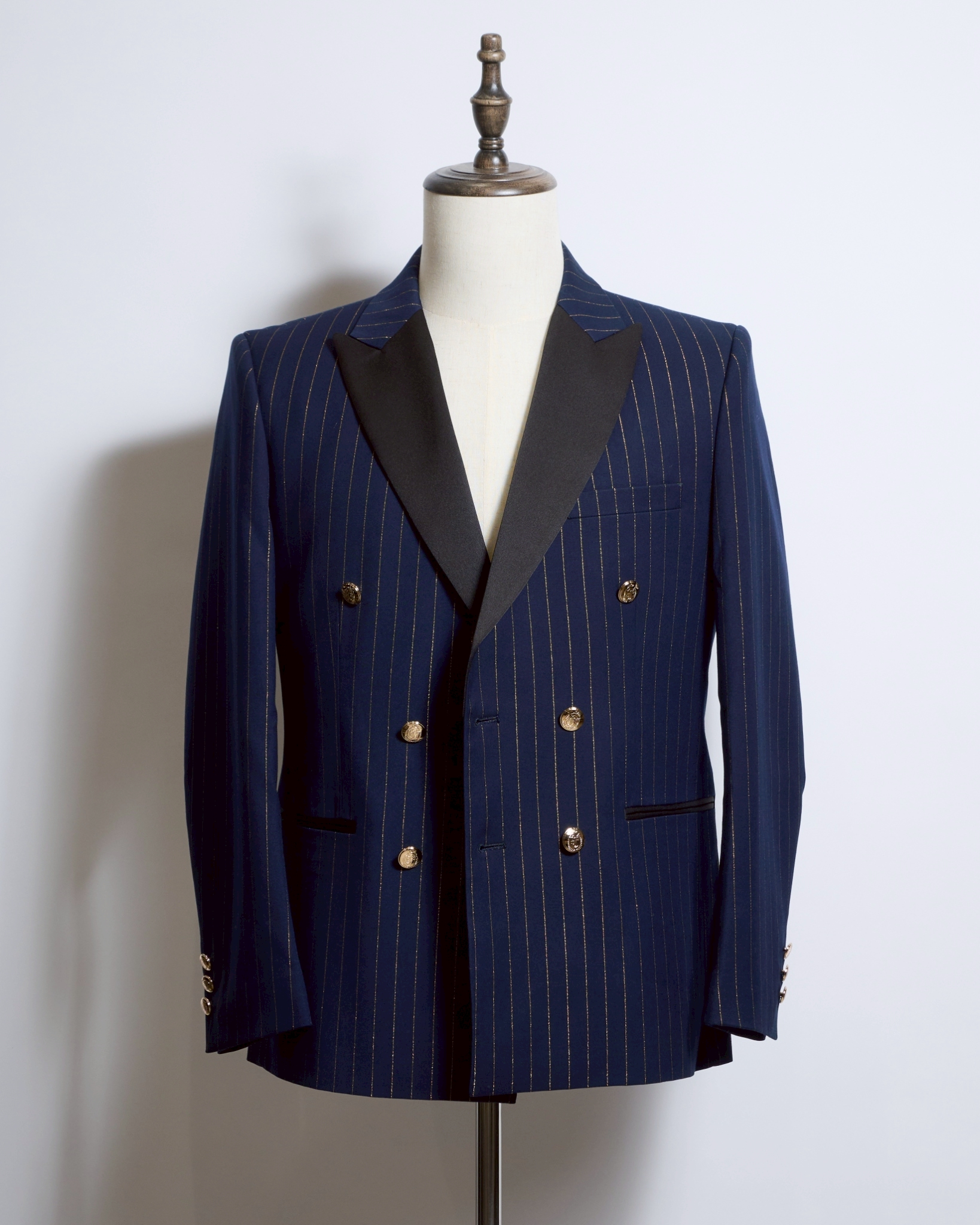 ゴールドストライプサテンカラーダブルジャケットネイビー