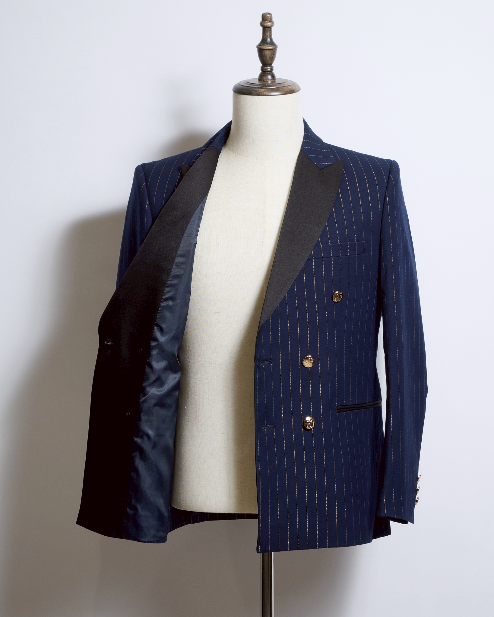 ゴールドストライプサテンカラーダブルジャケットネイビー