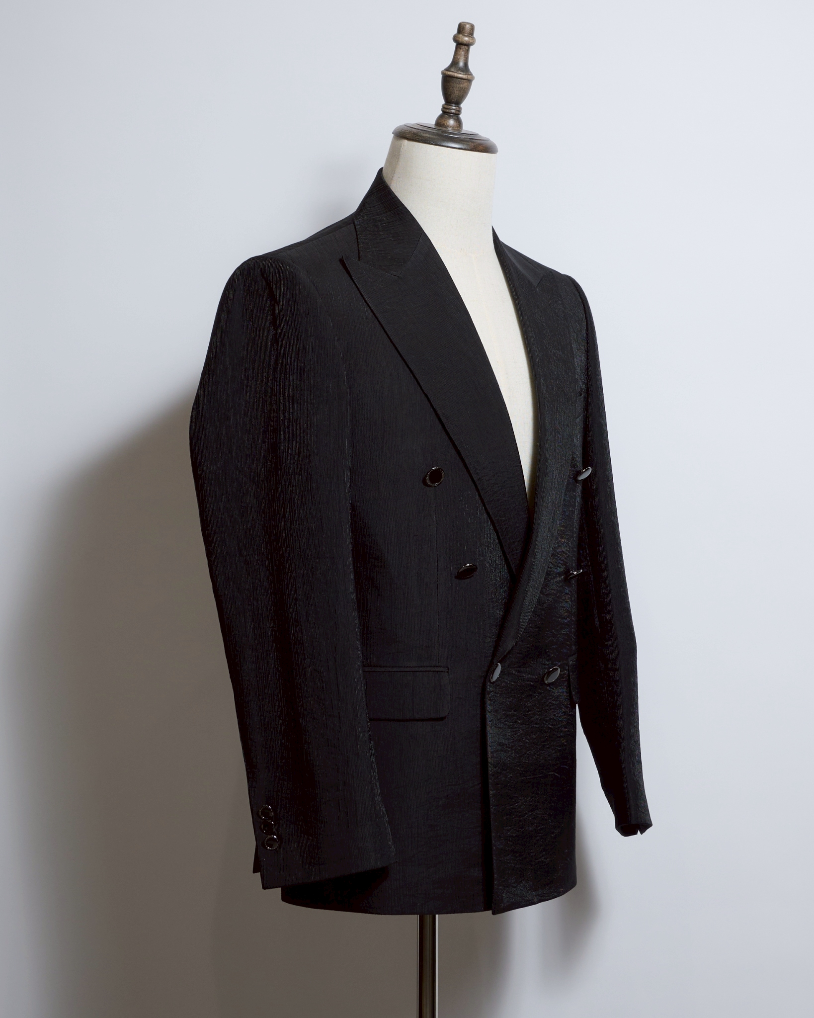 ブラックシャドーダブルジャケット裏地レオパード