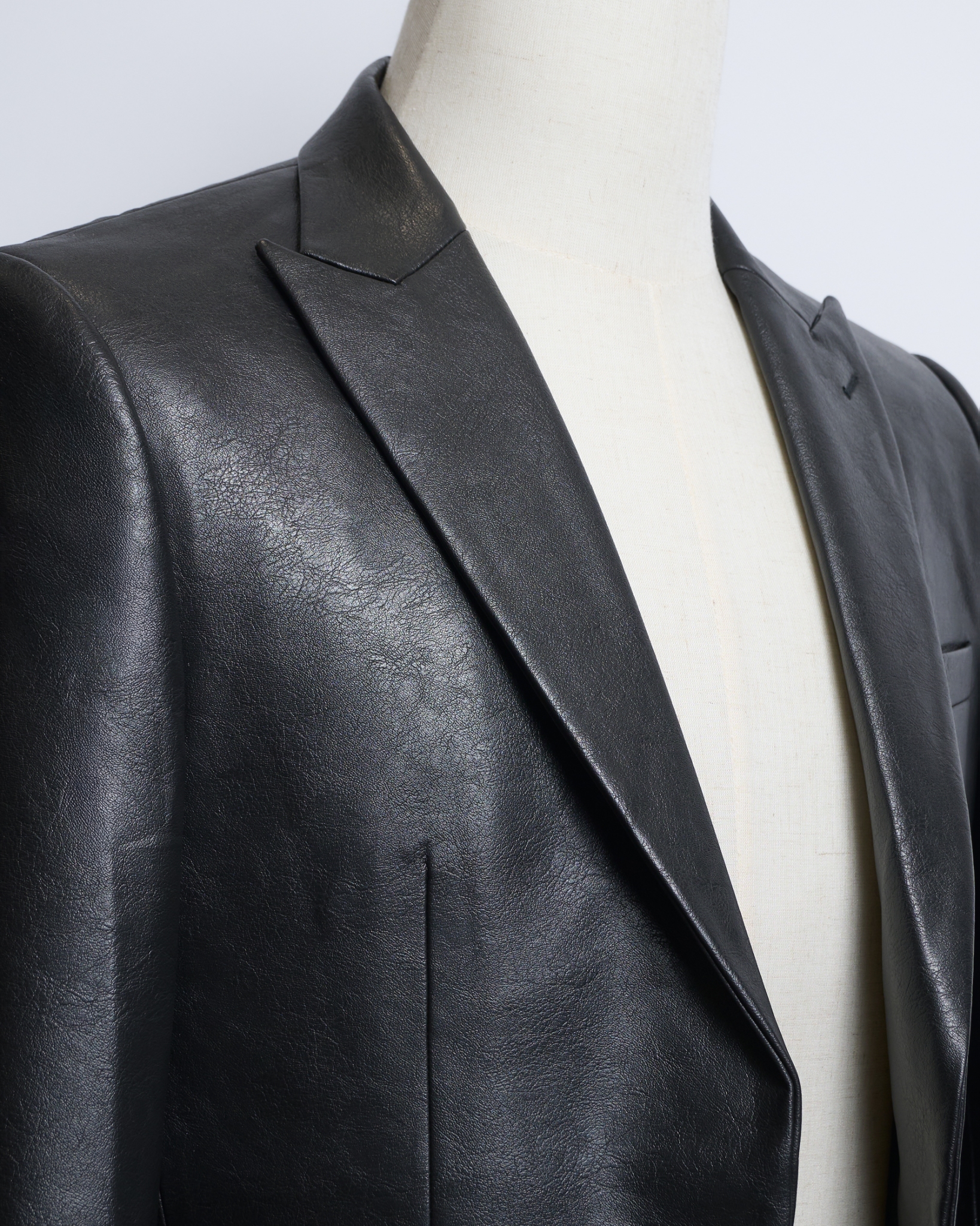 レザータッチ シングルジャケット - 画像 (4)