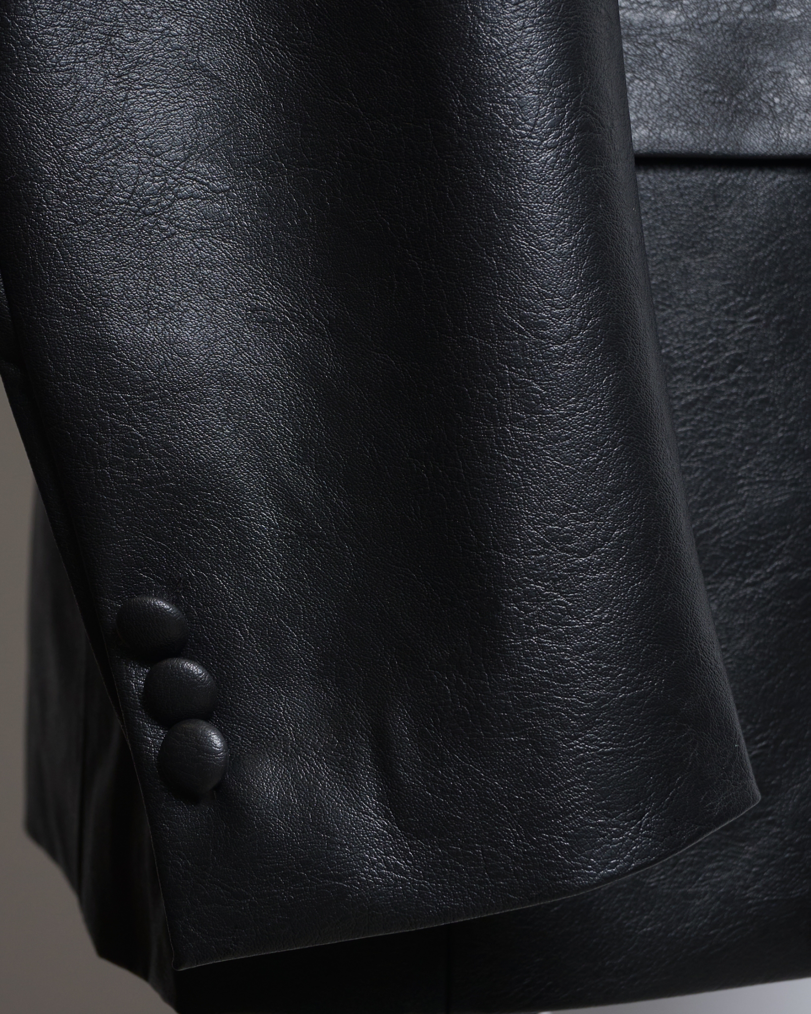 フェイクレザーシングルジャケット