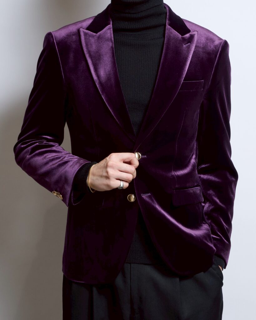 パープルベロアシングルジャケット、ゴールドボタン