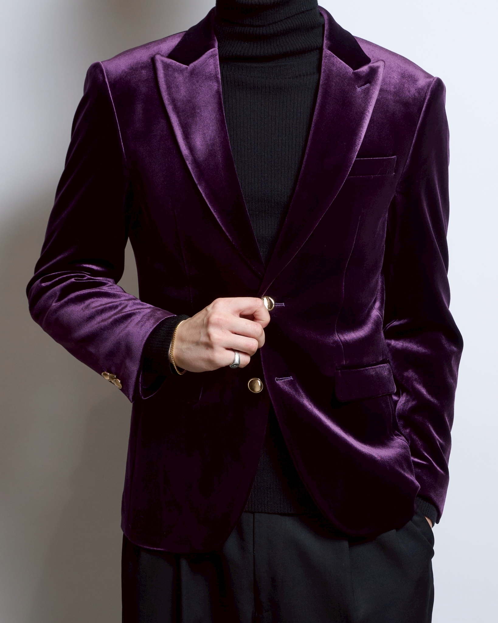 パープルベロアシングルジャケット、ゴールドボタン