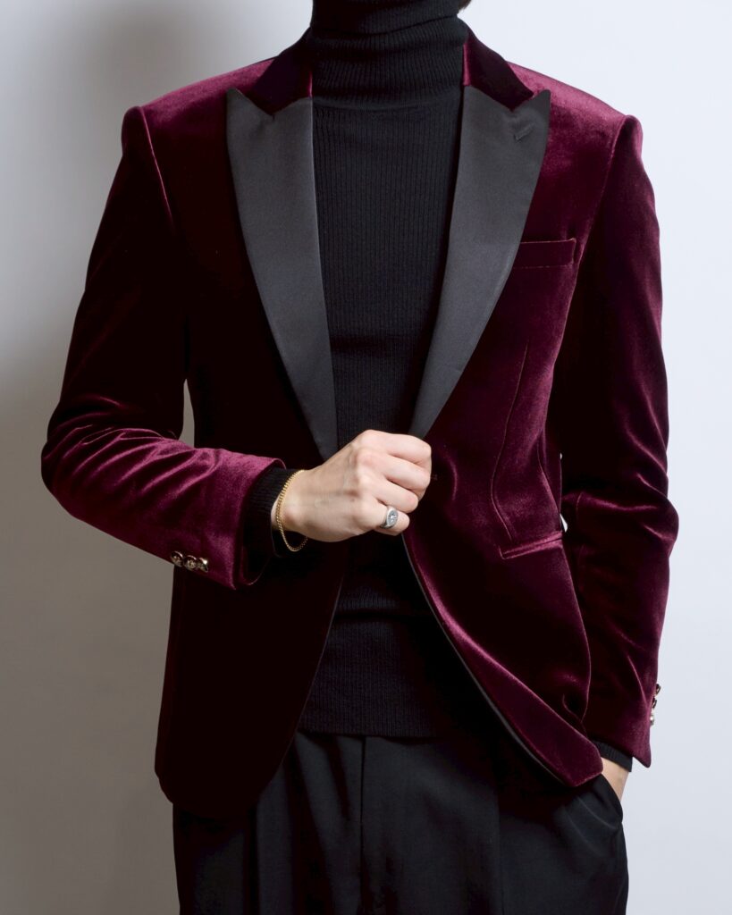 ボルドーシングルジャケット、襟ブラックサテン